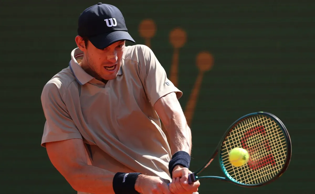 Arthur Fils vence a Nicolás Jarry en Roland Garros Arthur Fils vence a Nicolás Jarry en Roland Garros