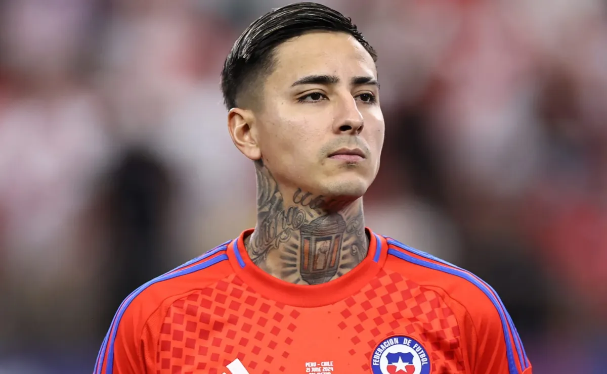 Erick Pulgar critica al fútbol nacional y explica ausencia Erick Pulgar critica al fútbol nacional y explica ausencia
