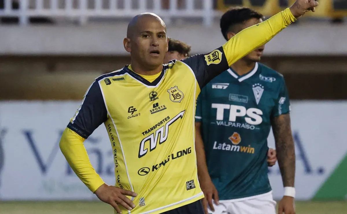 Humberto Suazo preocupa a San Luis con noticia dura Humberto Suazo preocupa a San Luis con noticia dura