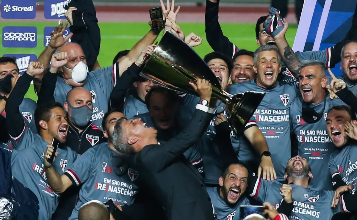 Selección chilena rechaza a Milad como sucesor de Gareca Selección chilena rechaza a Milad como sucesor de Gareca