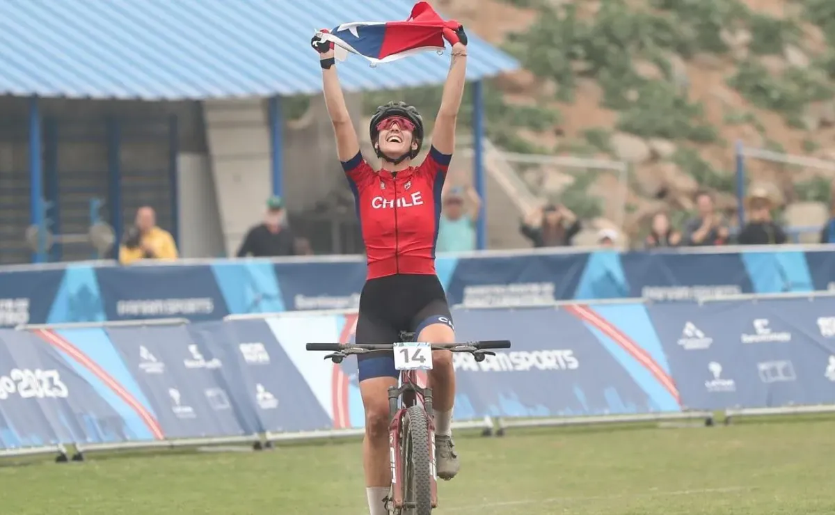 Catalina Vidaurre gana competencia en Italia Catalina Vidaurre gana competencia en Italia