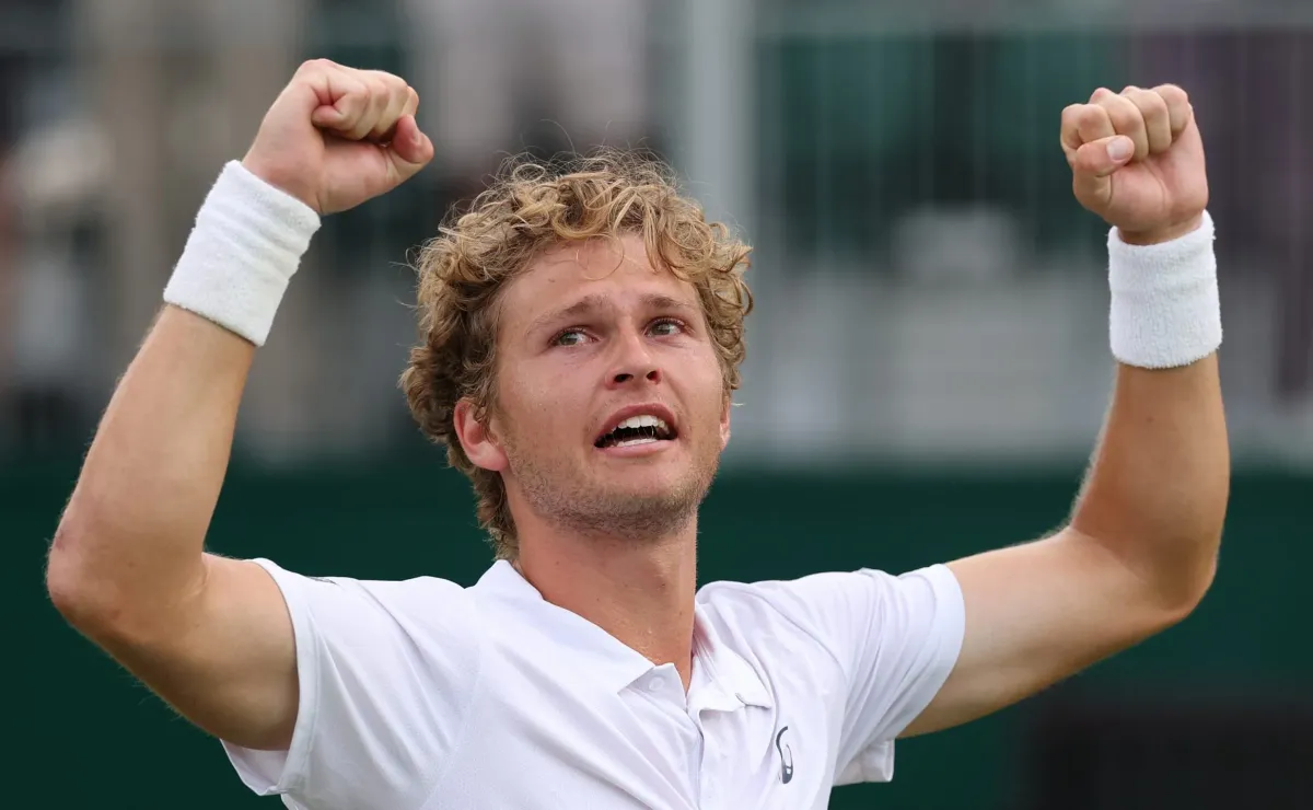 August Holmgren, 192 del mundo, revelación en Wimbledon August Holmgren, 192 del mundo, revelación en Wimbledon