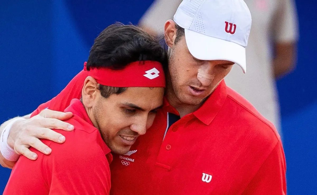 Alejandro Tabilo viste la camiseta de Chile tras enfrentar a Jarry Alejandro Tabilo viste la camiseta de Chile tras enfrentar a Jarry