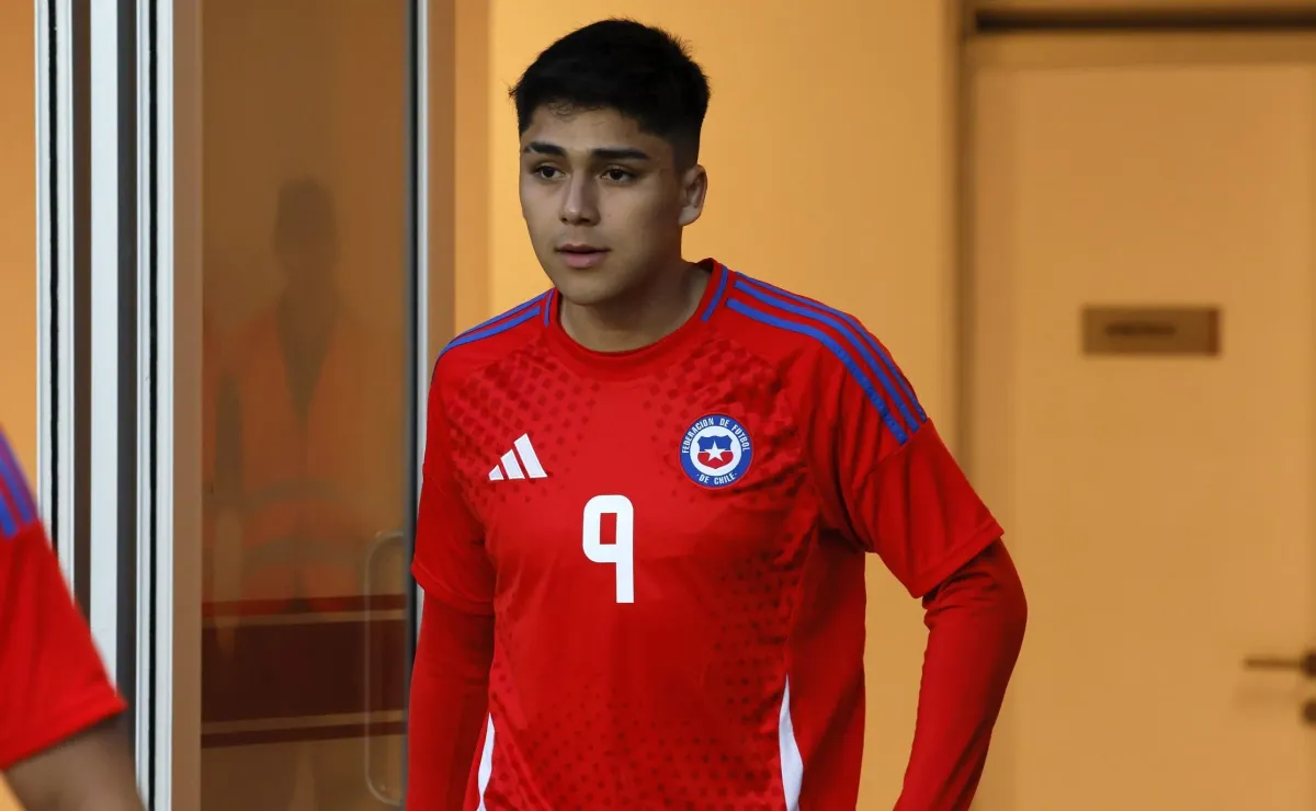 Experto futbolista chileno aconseja a Damián Pizarro desde el corazón Experto futbolista chileno aconseja a Damián Pizarro desde el corazón