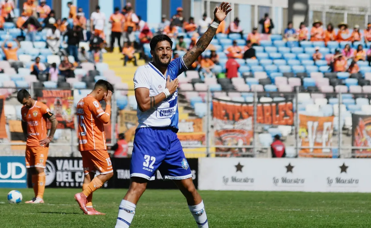 11 equipos disputan título en la Primera B de Chile 11 equipos disputan título en la Primera B de Chile