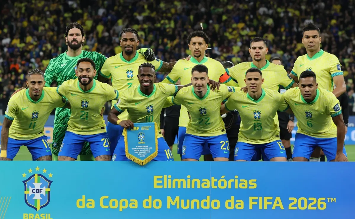 Brasil alinea cuatro delanteros ante Chile en eliminatorias Brasil alinea cuatro delanteros ante Chile en eliminatorias