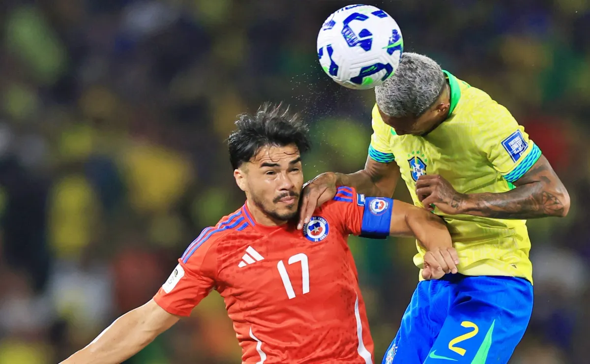 Futuro de Gabriel Suazo en selección chilena según Cristián Caamaño Futuro de Gabriel Suazo en selección chilena según Cristián Caamaño
