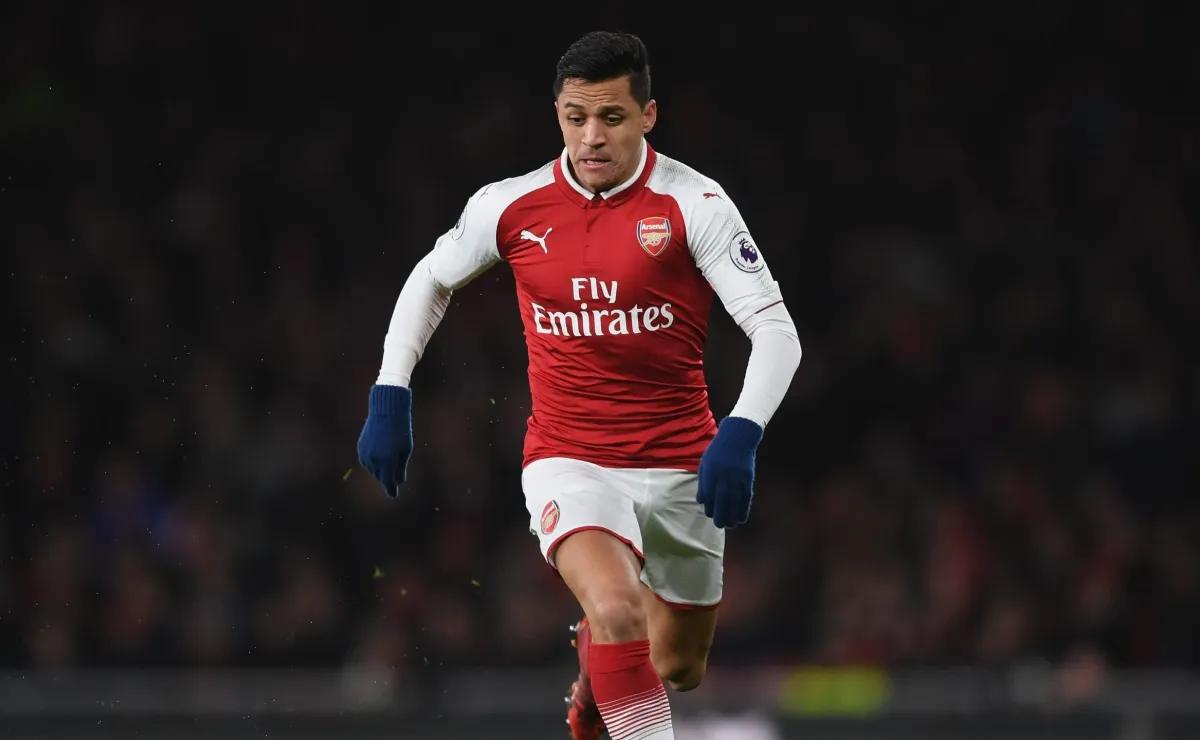 Cinco seleccionados chilenos en el Balón de Oro Cinco seleccionados chilenos en el Balón de Oro