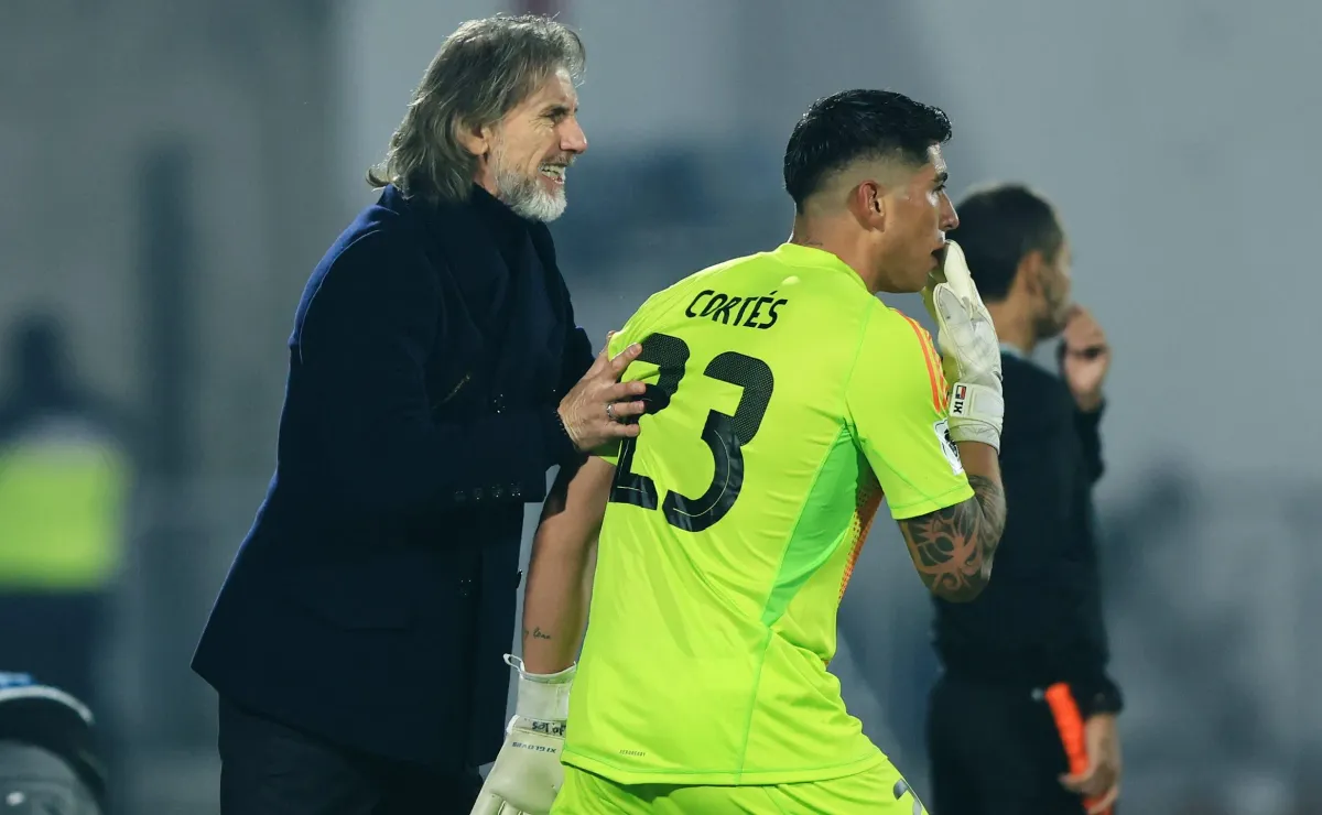 Gareca aclara relación con camarín de la Roja Gareca aclara relación con camarín de la Roja