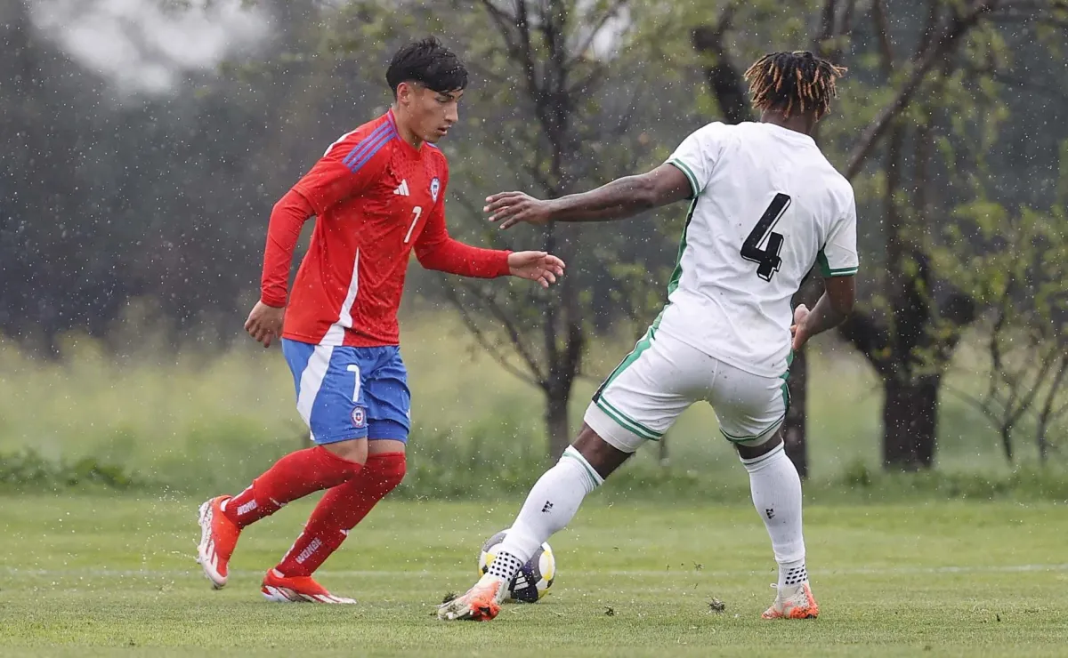 Colo Colo alienta a Chile para Mundial Sub 20 Colo Colo alienta a Chile para Mundial Sub 20