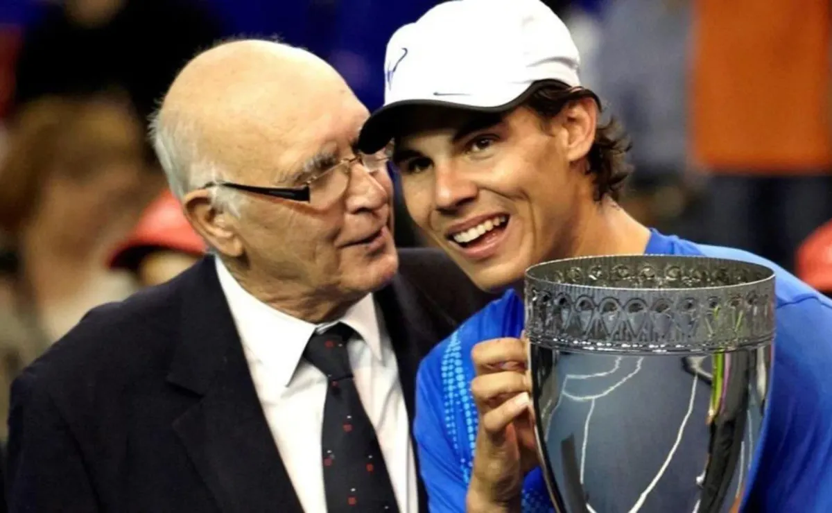 Andrés Gimeno, campeón más viejo de Roland Garros, rescatado por Nadal Andrés Gimeno, campeón más viejo de Roland Garros, rescatado por Nadal