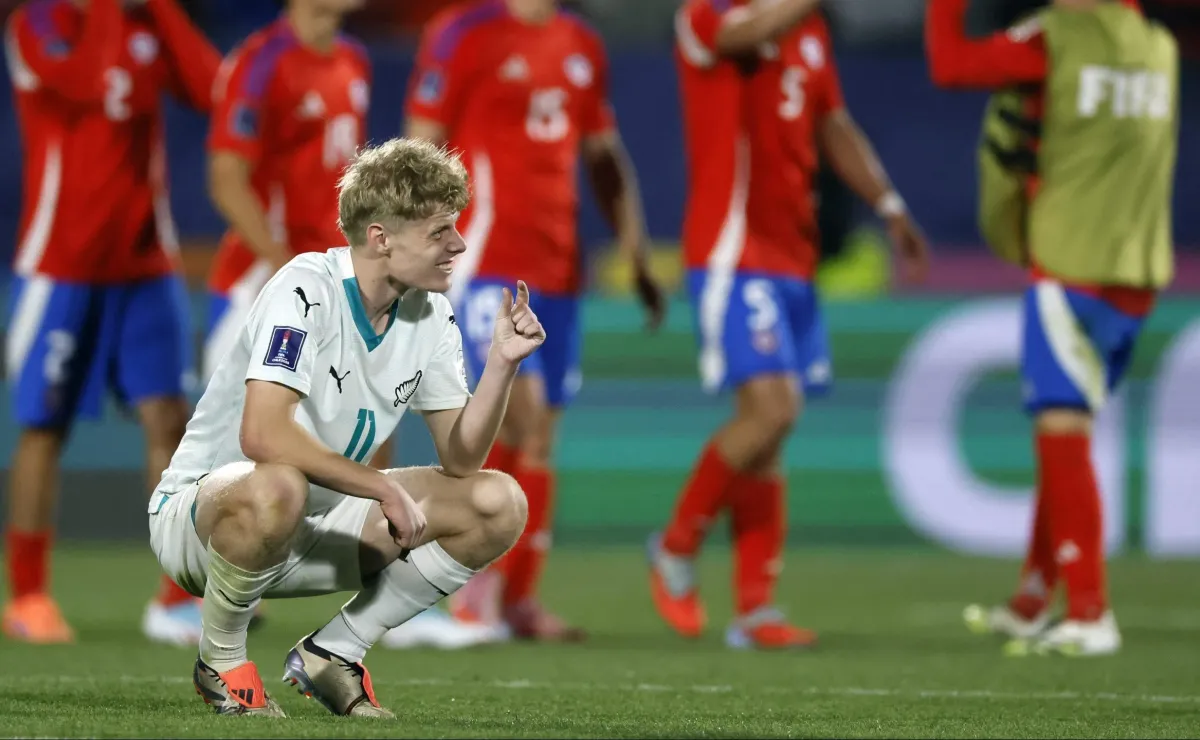 Mensaje tierno de Nueva Zelanda a selección chilena en estadio Nacional Mensaje tierno de Nueva Zelanda a selección chilena en estadio Nacional