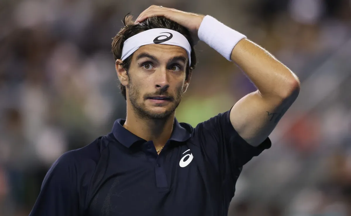 Lorenzo Musetti se arrepiente por incidente en final contra Tabilo en ATP de Beijing Lorenzo Musetti se arrepiente por incidente en final contra Tabilo en ATP de Beijing