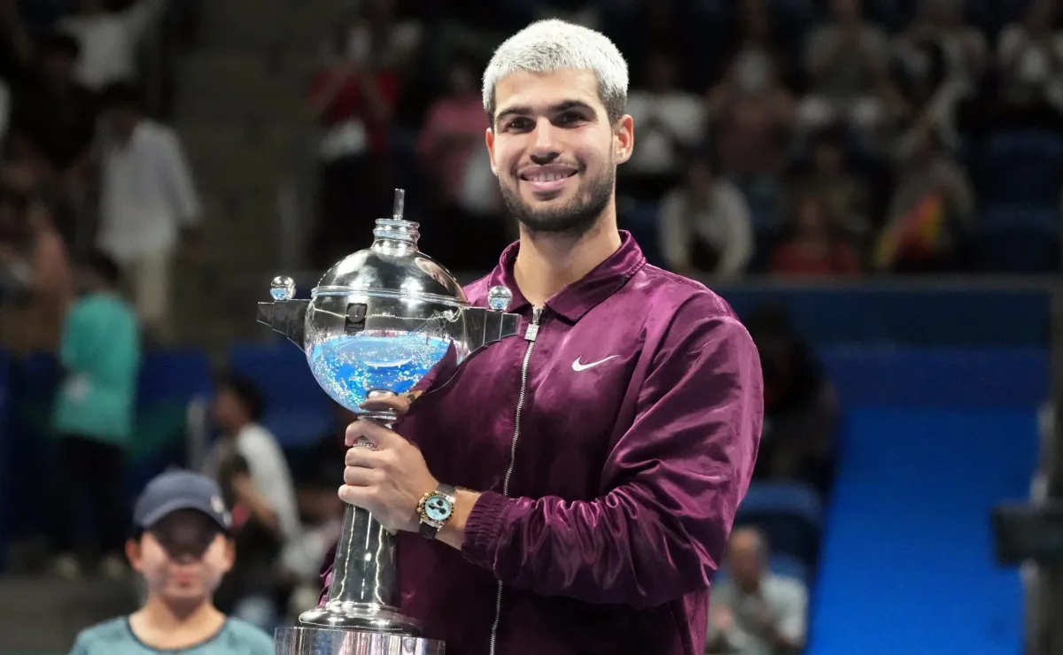 Carlos Alcaraz toma decisión tras ganar ATP 500 de Tokio Carlos Alcaraz toma decisión tras ganar ATP 500 de Tokio