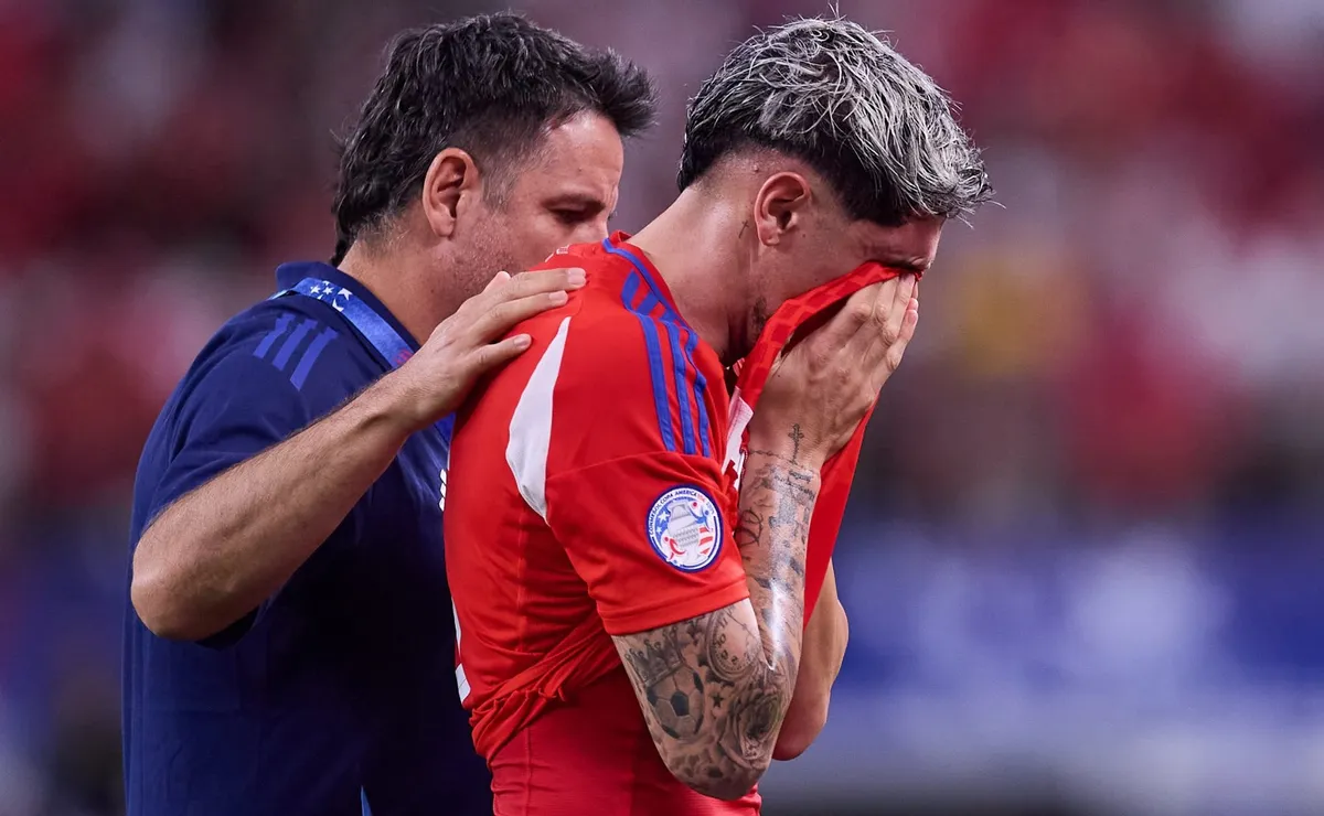 Lesión de seleccionado chileno en Argentina Lesión de seleccionado chileno en Argentina