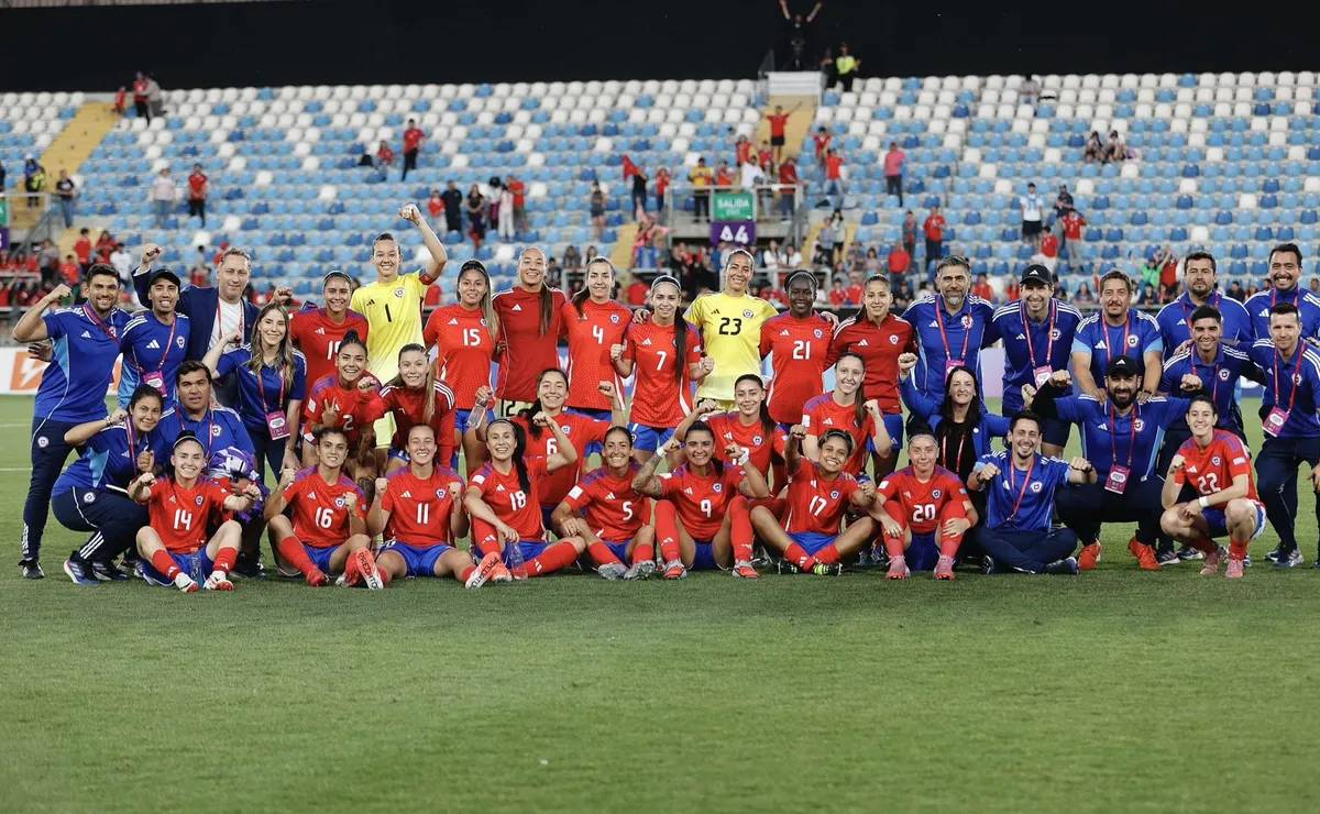 Histórica de la Roja ilusionada con Mundial de Brasil tras goleada a Bolivia Histórica de la Roja ilusionada con Mundial de Brasil tras goleada a Bolivia