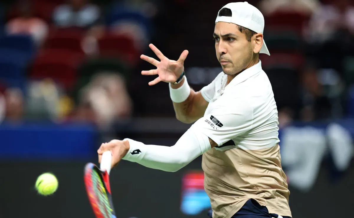 Alejandro Tabilo cae ante Novak Djokovic en Atenas Alejandro Tabilo cae ante Novak Djokovic en Atenas