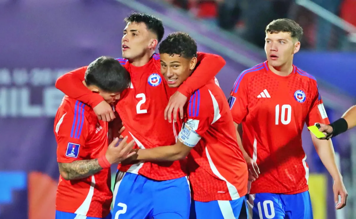 Presentan nueva camiseta de la selección chilena 2026 Presentan nueva camiseta de la selección chilena 2026