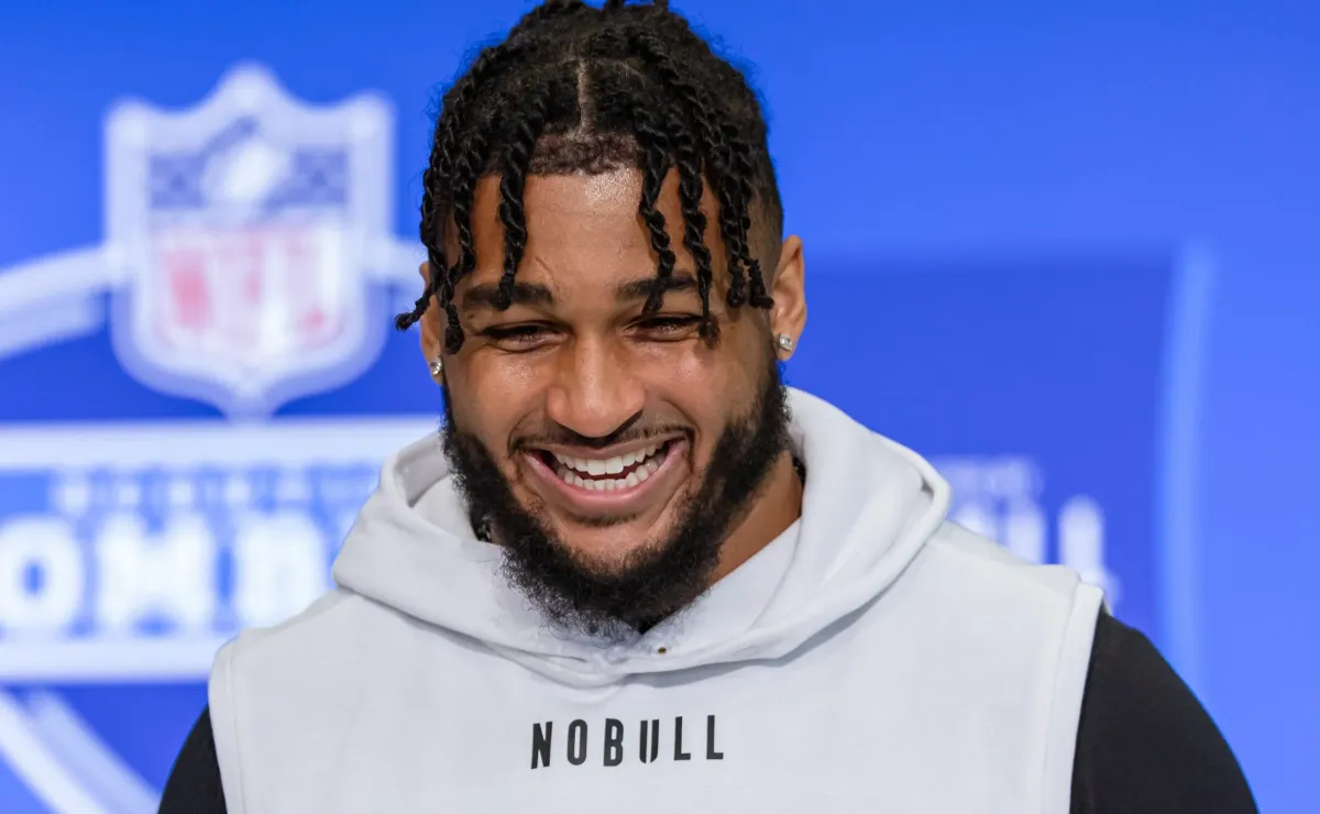 Muere joven promesa de los Cowboys de Dallas a los 24 años Muere joven promesa de los Cowboys de Dallas a los 24 años