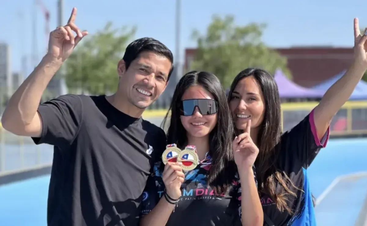Matías Fernández celebra doble campeonato nacional de su hija patinadora Matías Fernández celebra doble campeonato nacional de su hija patinadora