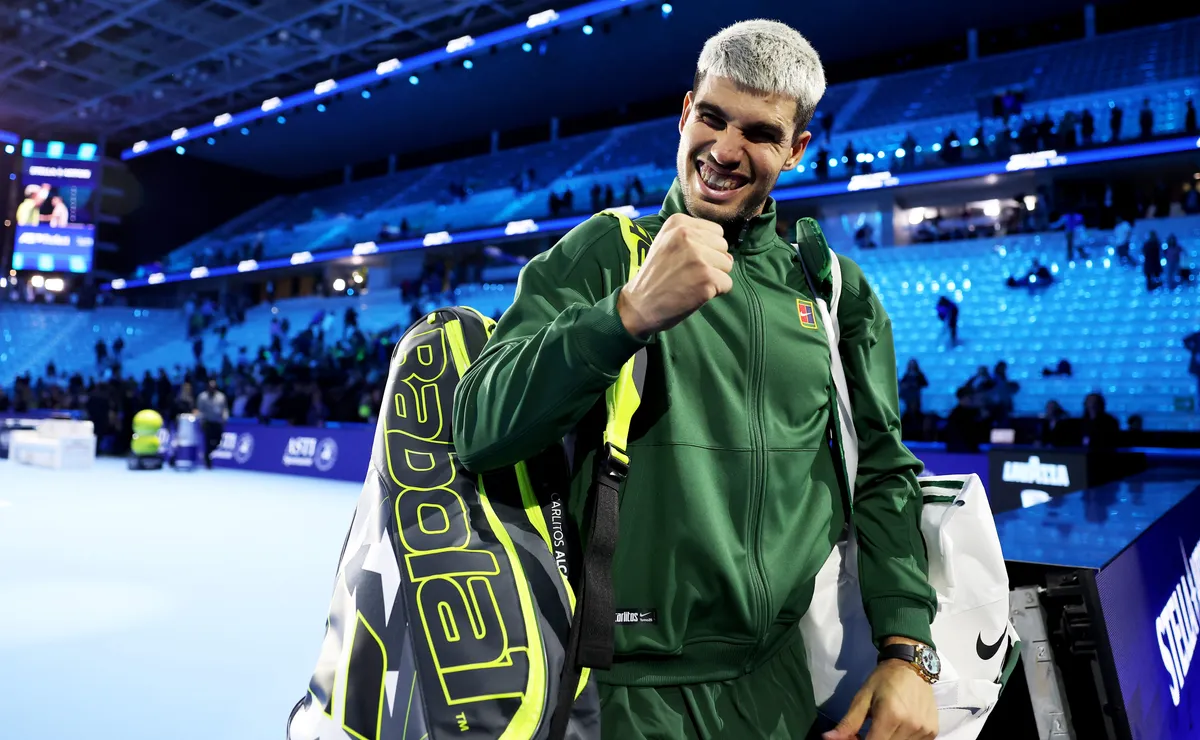 Carlos Alcaraz reacciona tras victoria en ATP Finals Carlos Alcaraz reacciona tras victoria en ATP Finals