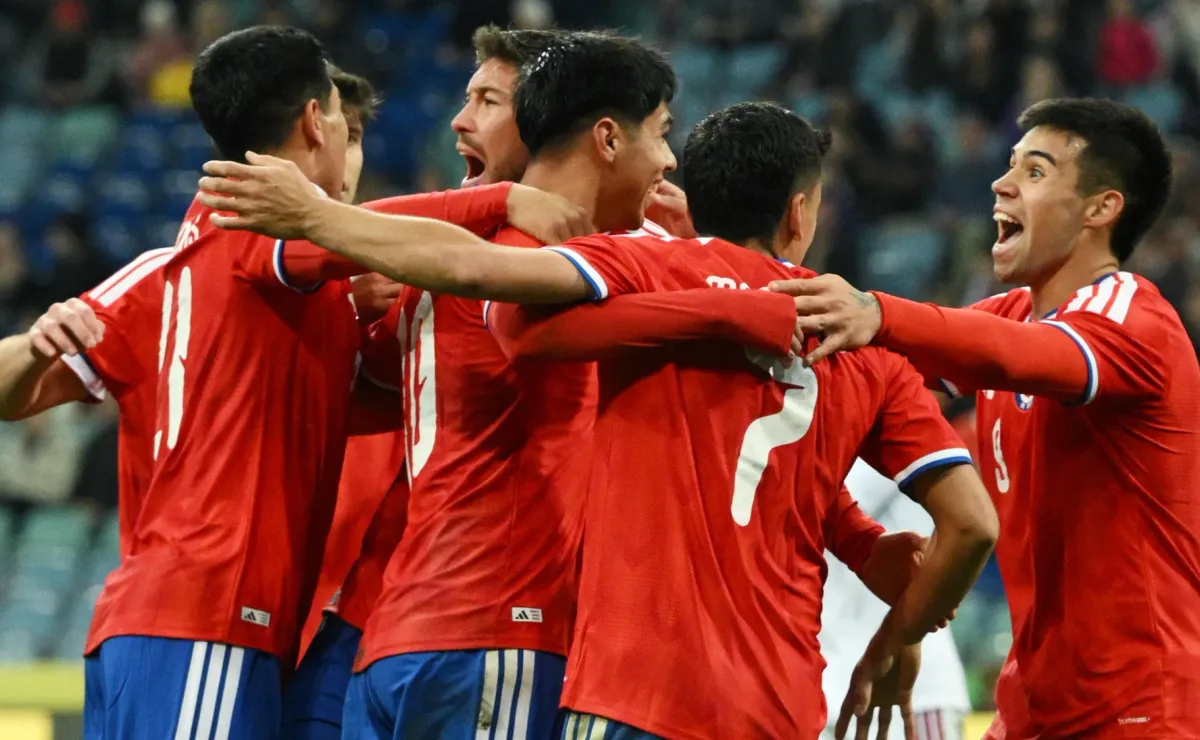 Borghi elogia velocidad de figura chilena vs Perú Borghi elogia velocidad de figura chilena vs Perú