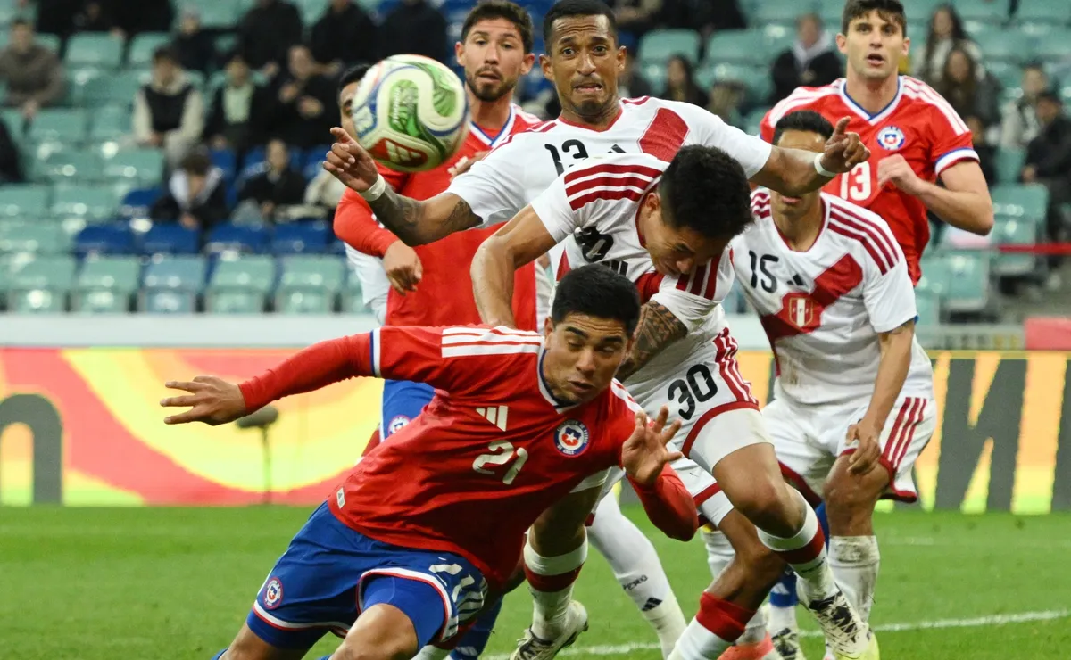 Manuel de Tezanos destaca debutante en selección chilena Manuel de Tezanos destaca debutante en selección chilena