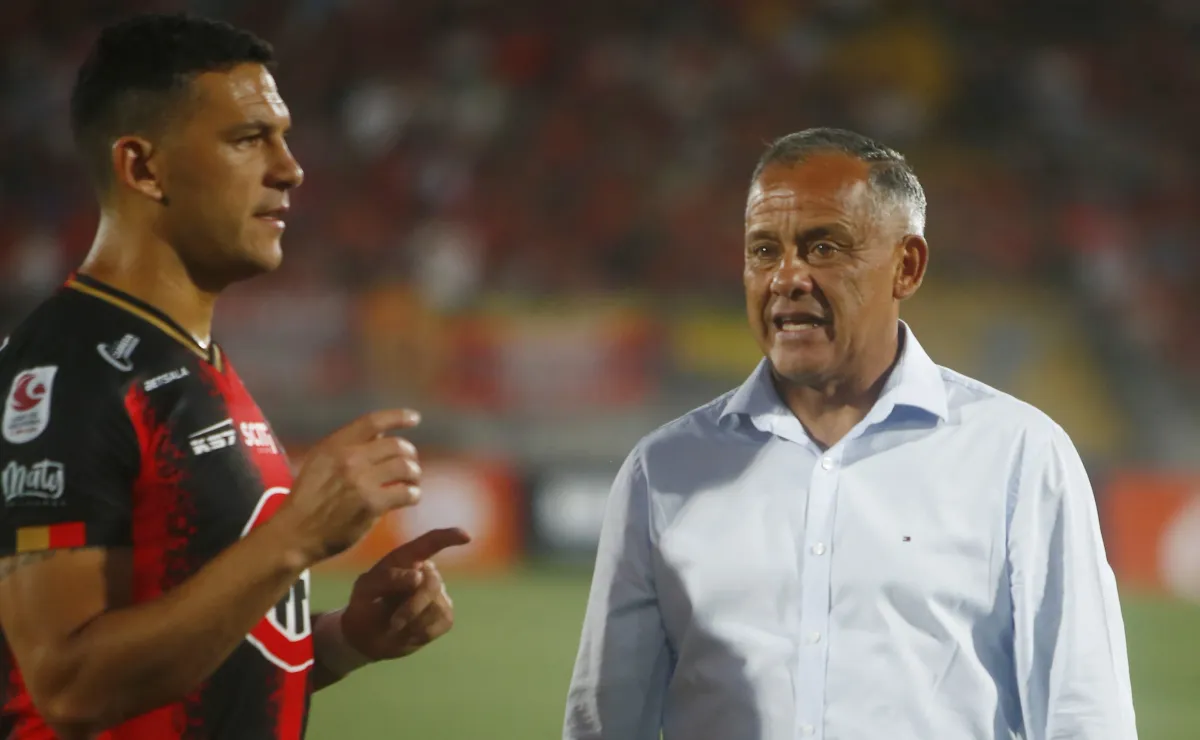 DT de Rangers acusa a árbitro de parcialidad en derrota ante San Marcos de Arica DT de Rangers acusa a árbitro de parcialidad en derrota ante San Marcos de Arica