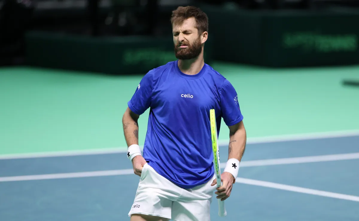 Corentin Moutet regala victoria en la Davis Corentin Moutet regala victoria en la Davis