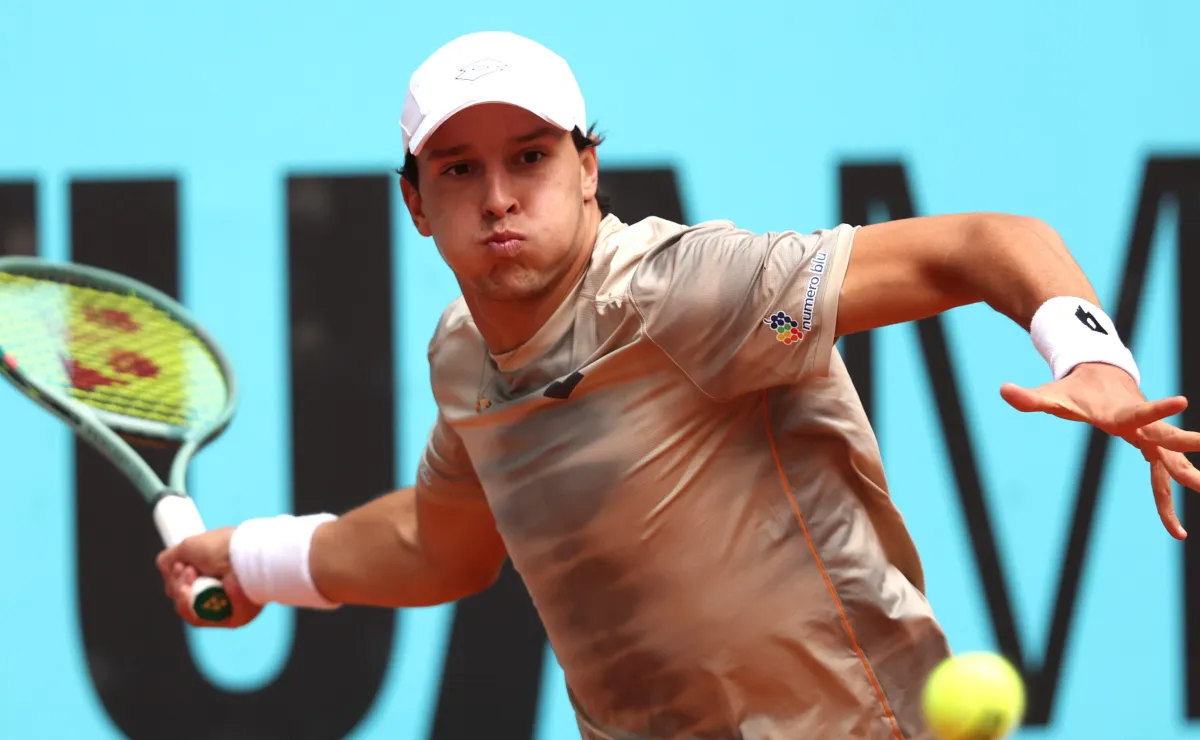 Luciano Darderi, top 30, en ATP Santiago 2026 Luciano Darderi, top 30, en ATP Santiago 2026