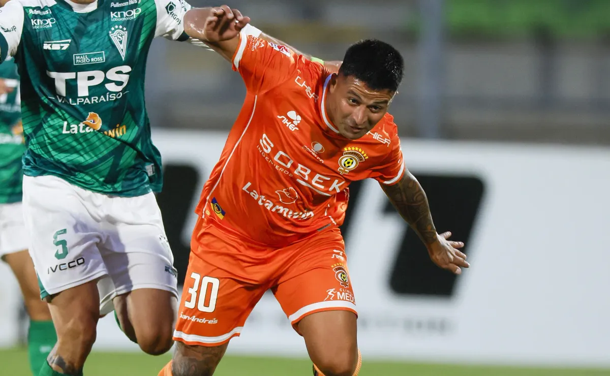 Duro drama de delantero de Cobreloa tras fallecimiento de su madre Duro drama de delantero de Cobreloa tras fallecimiento de su madre