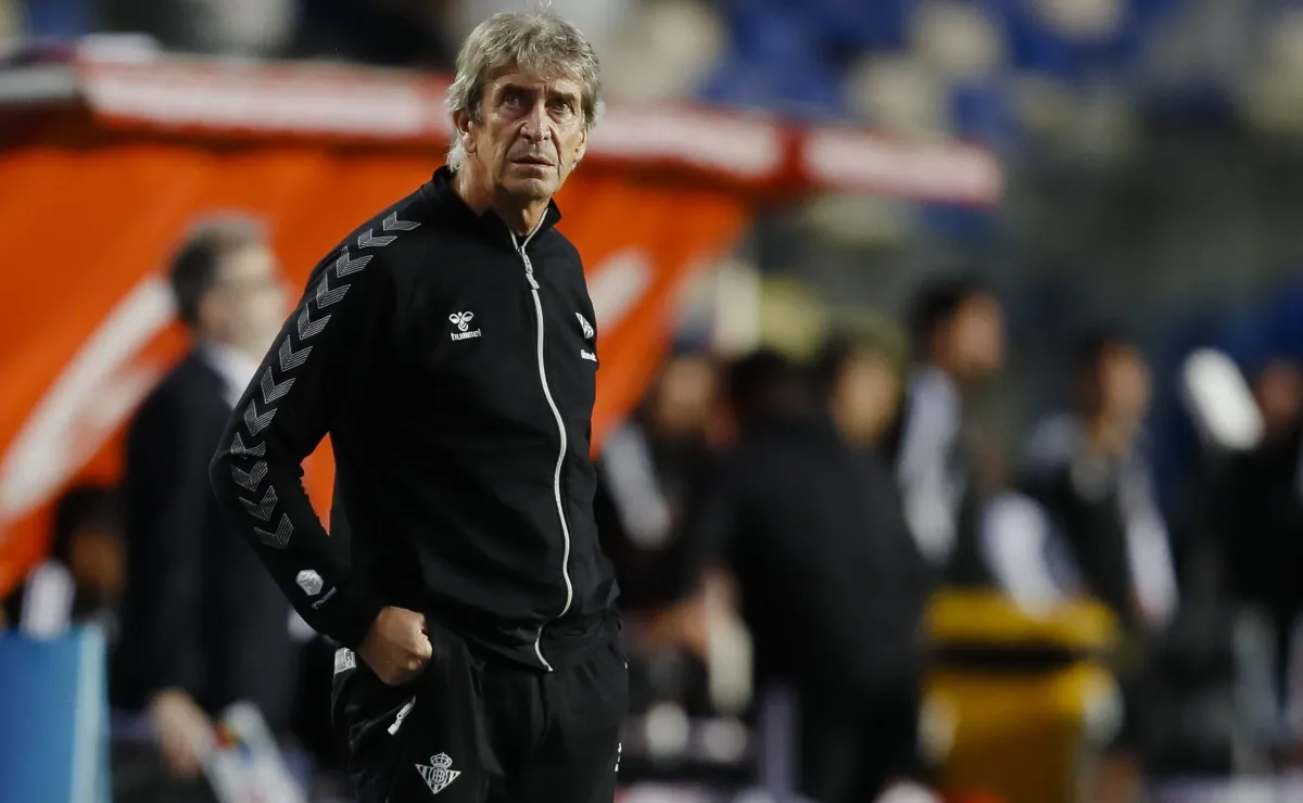 Mundialista descarta llegada de Manuel Pellegrini a la Roja Mundialista descarta llegada de Manuel Pellegrini a la Roja