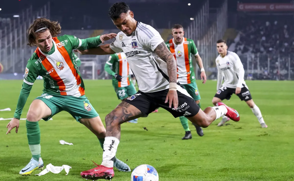 Colo Colo vs. Cobresal EN VIVO por Liga de Primera Colo Colo vs. Cobresal EN VIVO por Liga de Primera