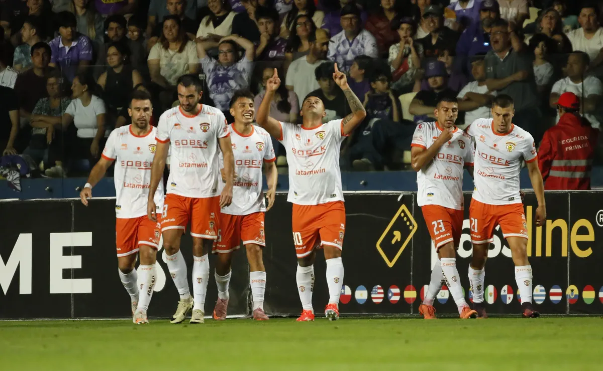 Concepción y Cobreloa empatan en final de Liguilla de la B Concepción y Cobreloa empatan en final de Liguilla de la B