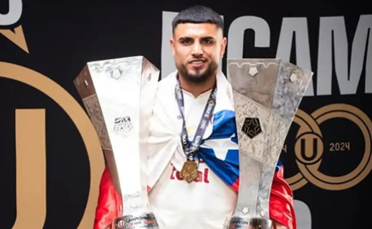 Rodrigo Ureña continuará en Universitario de Perú Rodrigo Ureña continuará en Universitario de Perú