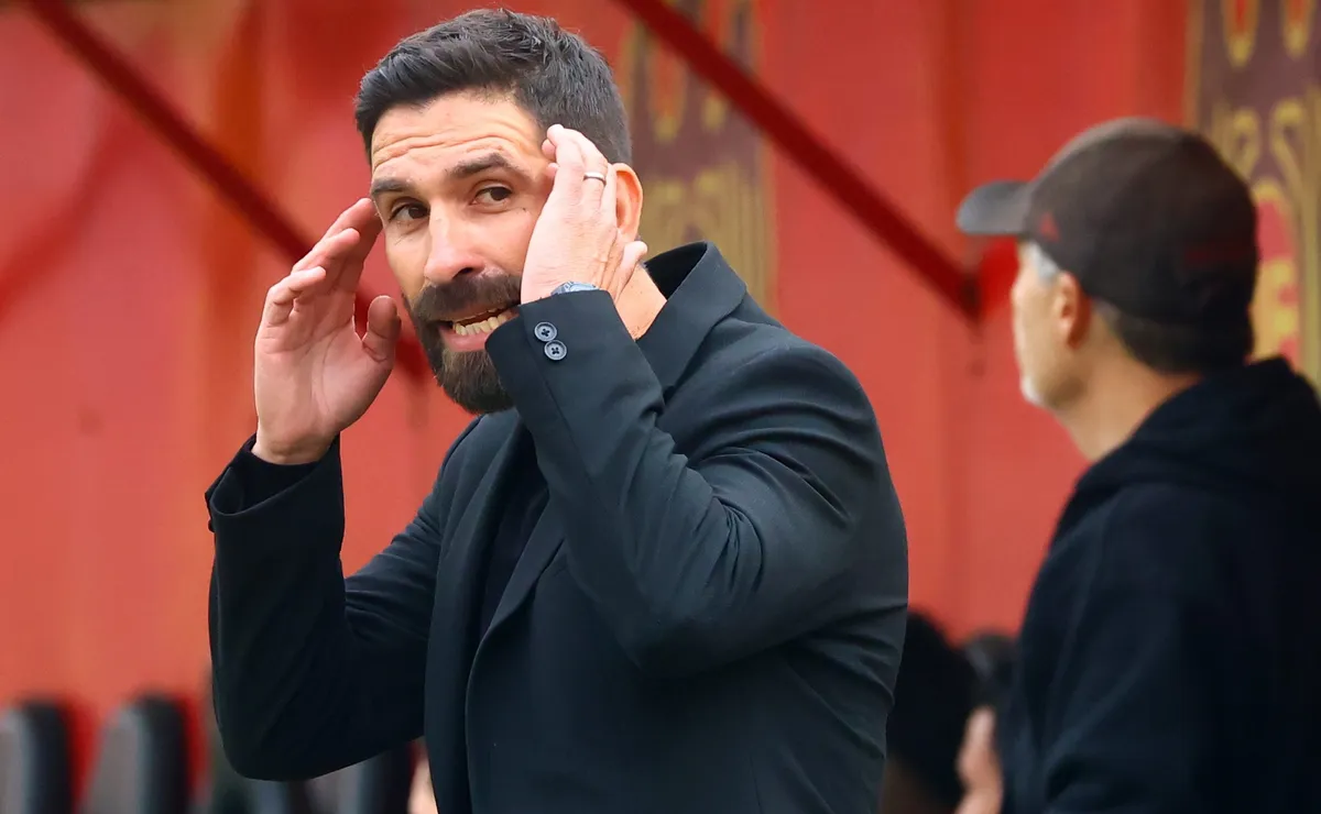 DT titular de Unión Española desciende y apunta alto en Primera B DT titular de Unión Española desciende y apunta alto en Primera B