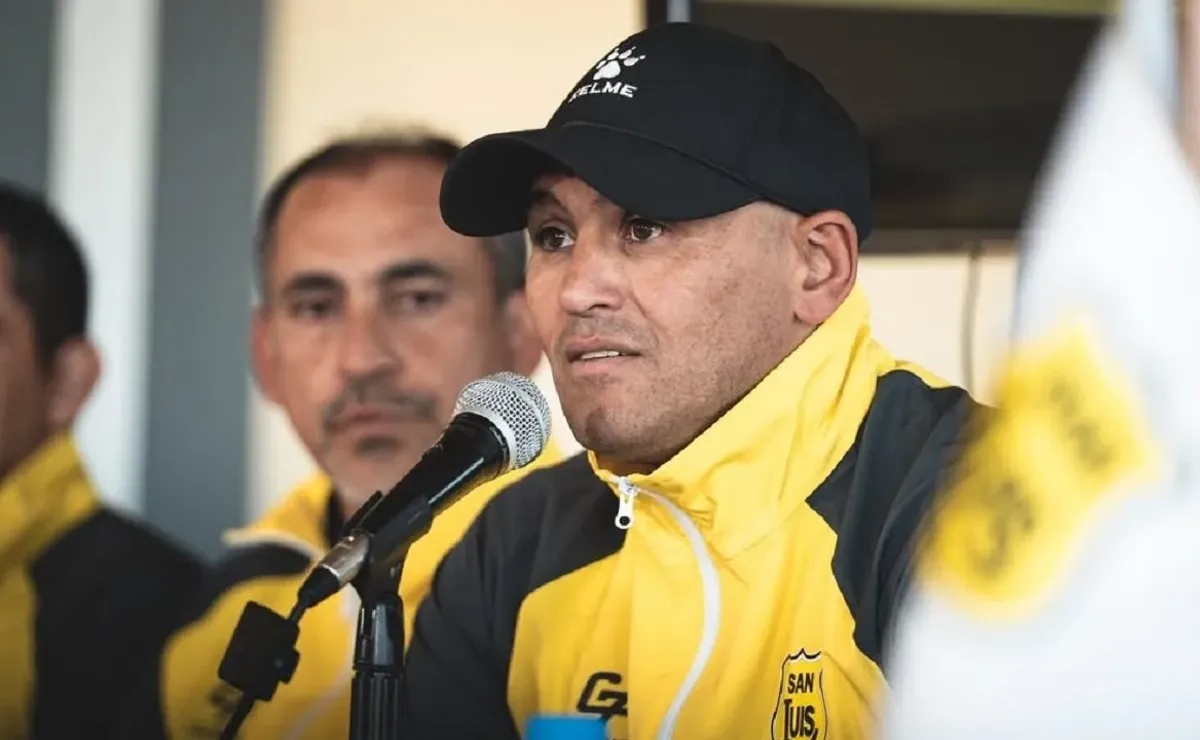 Sergio Vergara se une al proyecto de Chupete Suazo en San Luis de la Primera B Sergio Vergara se une al proyecto de Chupete Suazo en San Luis de la Primera B