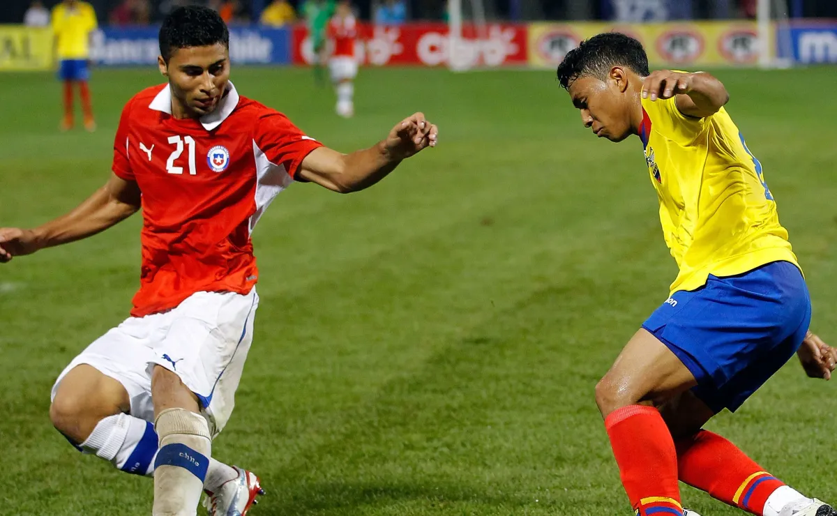 Chileno ex Serie A remece mercado de fichajes en Primera B Chileno ex Serie A remece mercado de fichajes en Primera B