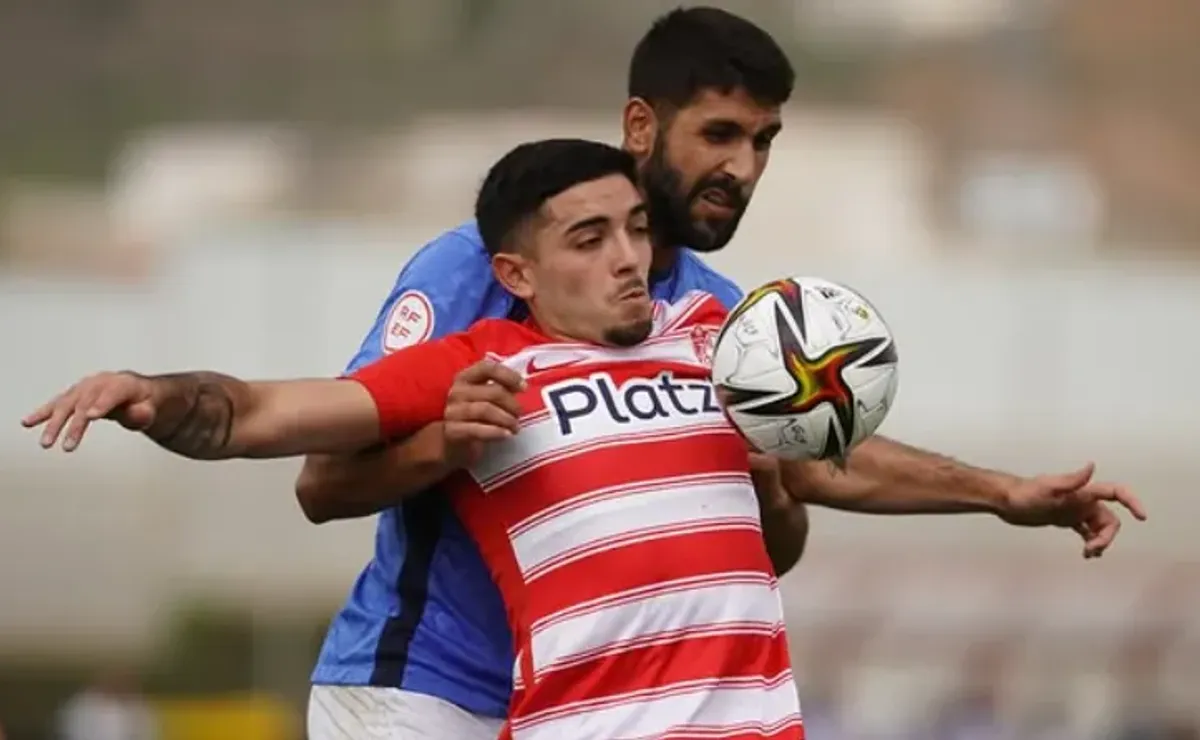 Santiago Wanderers ficha delantero uruguayo exjugador en España Santiago Wanderers ficha delantero uruguayo exjugador en España