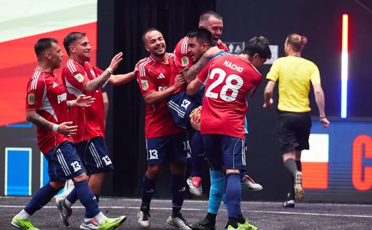 Arturo Vidal celebra goleada de Chile en Mundial Kings League Arturo Vidal celebra goleada de Chile en Mundial Kings League