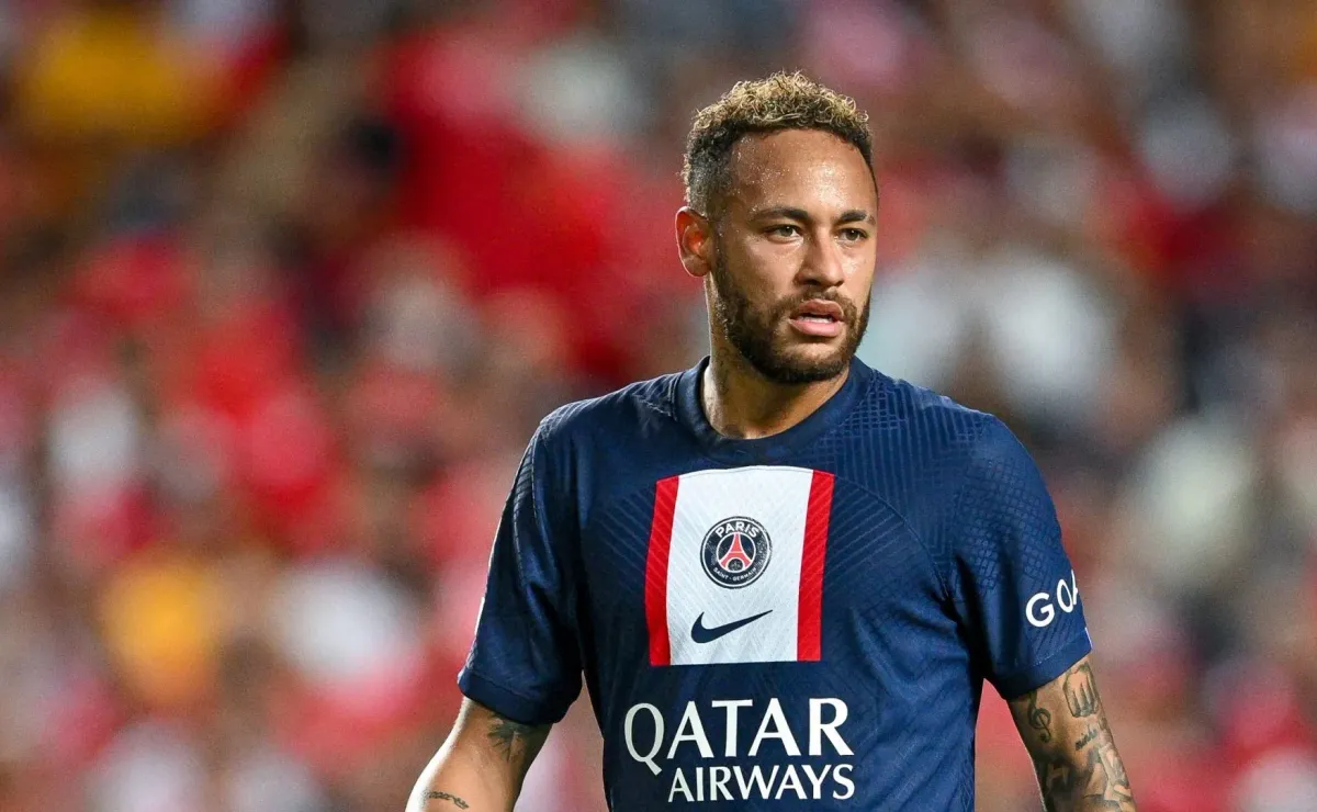 Ninguém esperava isso! Neymar deixa o PSG e fecha com gigante europeu, crava jornalista: "Está 100% certo" - Somos Fanaticos (Portugues)
