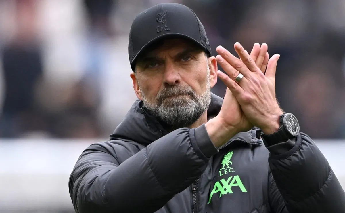 Klopp quer três contratações para assumir o comando do Real Madrid