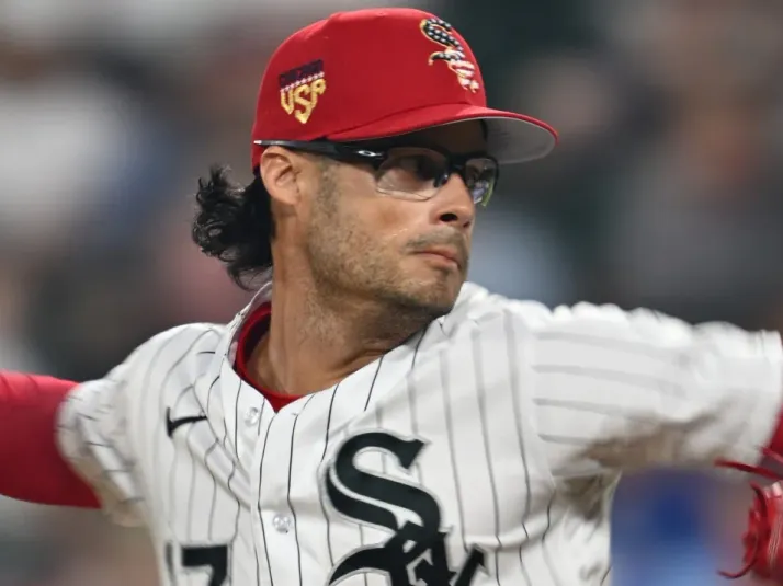 Dodgers trading for White Sox pitchers Lance Lynn, Joe Kelly 