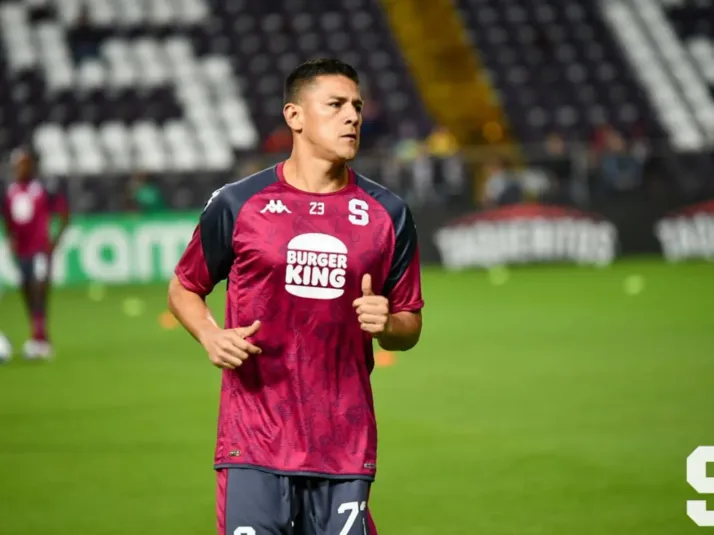 Óscar Duarte queda expuesto y profundiza su mal momento en Saprissa -  Futbol Centro America