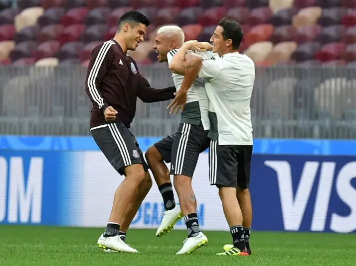 Javier Hernandez hopes Mexico game can bring Hispanics post