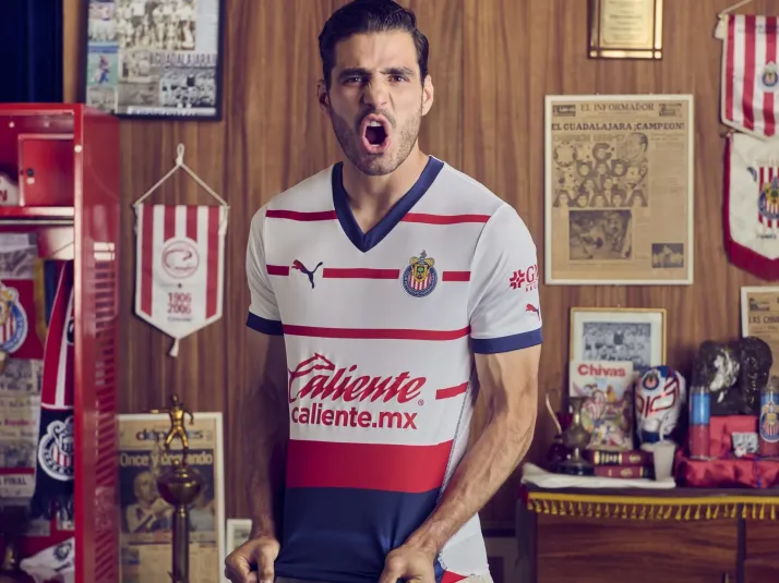 Playera de chivas 2020 discount precio