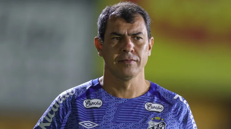 Carille não vai continuar no Santos em 2025 e nome de possível substituto é revelado