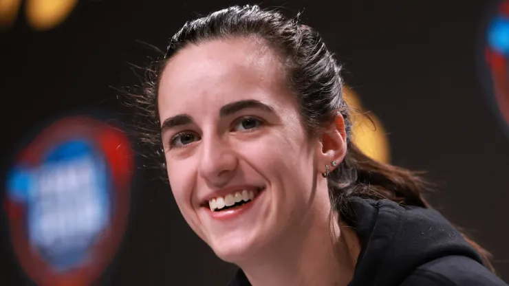 Caitlin Clark breaks a spectacular all-time WNBA record with Indiana Fever  - Bolavip US