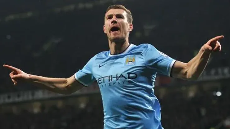 Manchester United 0 Manchester City 3: Edin Dzeko says City showed