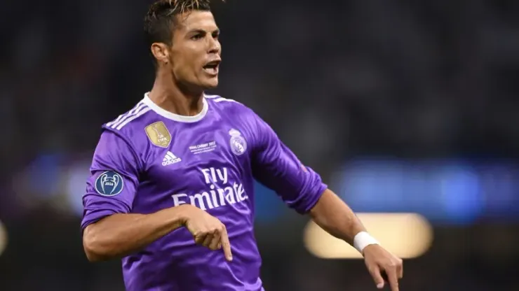 ronaldo purple real madrid jersey